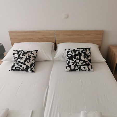Apartmani Kronjac Milna  Exterior photo